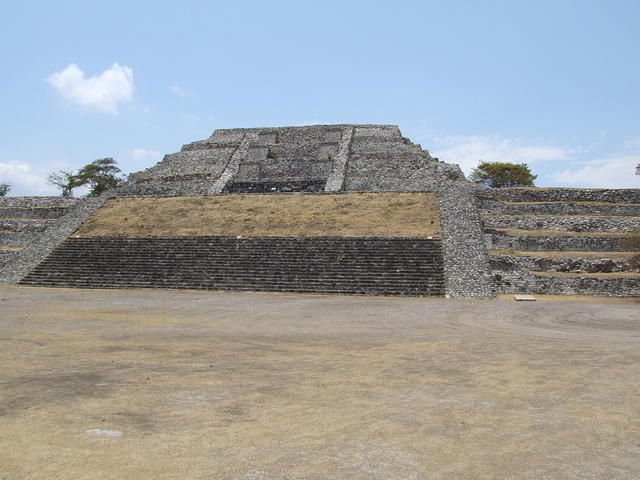 Pyramid (Xochicalco)
