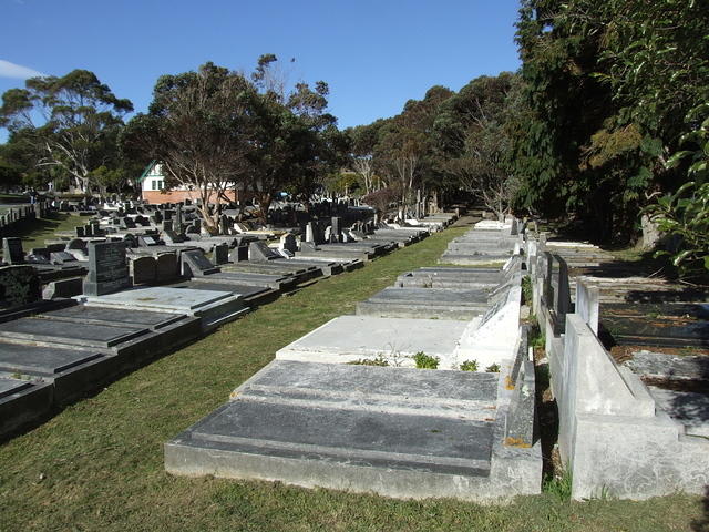 Graves, Karori Cemetery, Wellington, New Zealand