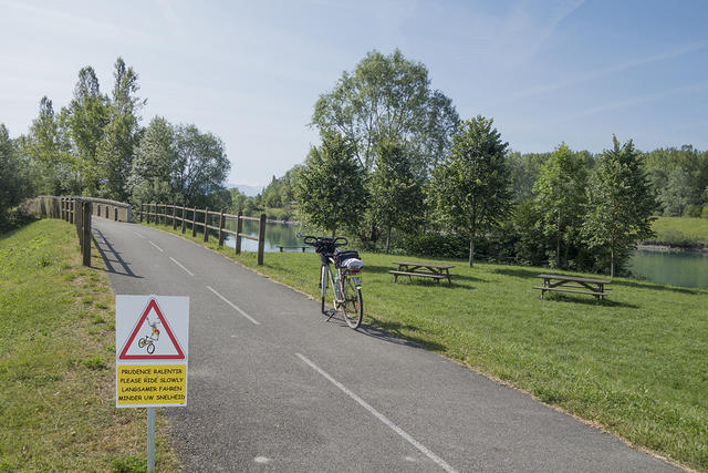 The cycle path Via Rhôna