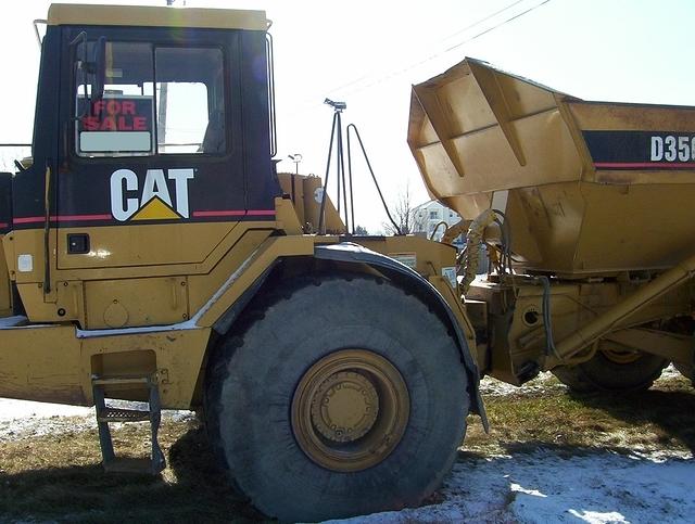 CAT D-350E2