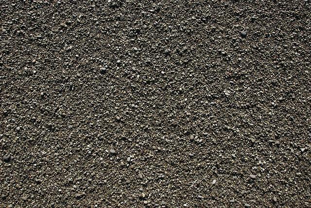 Finely pebbled beach (texture)