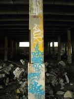 beam898