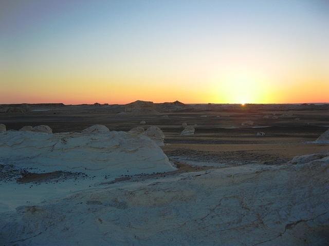 Sunset over the White Desert, Egypt