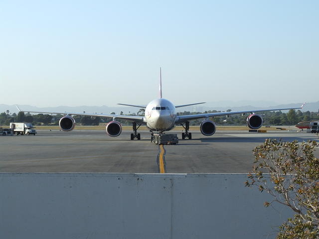 Boeing 777 at LAX